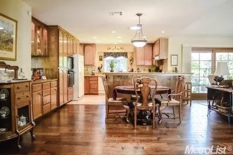 555 La Contenta Ln, Manteca, CA 95337 photo 12