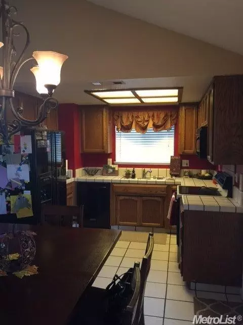 5312 Maximillian Dr, Salida, CA 95368 photo 9