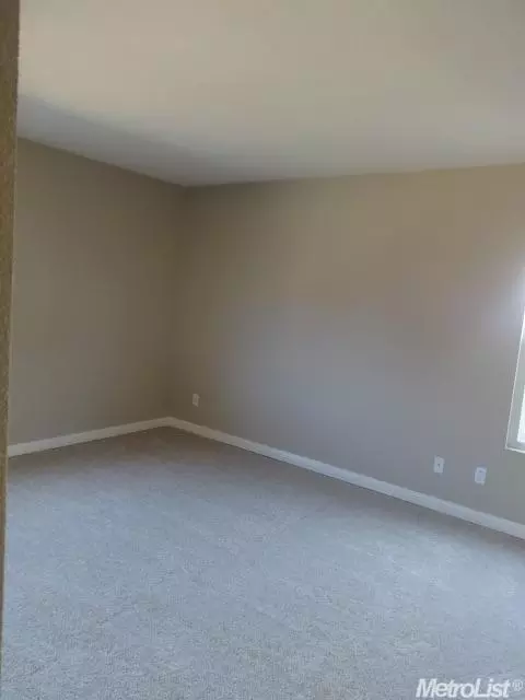 4324 Narraganset Way, Mather, CA 95655 photo 8