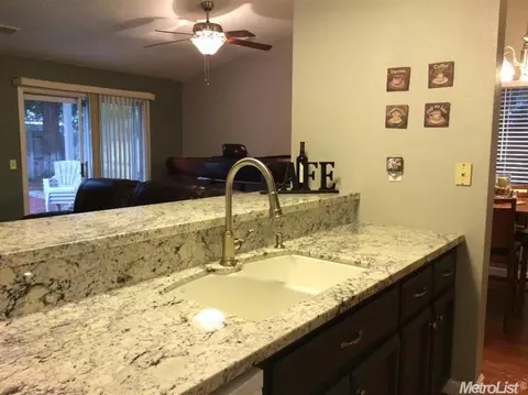 175 Dawn Cir, Galt, CA 95632 photo 7