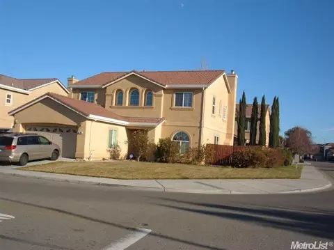 304 Jill Dr, Tracy, CA 95377 photo 1