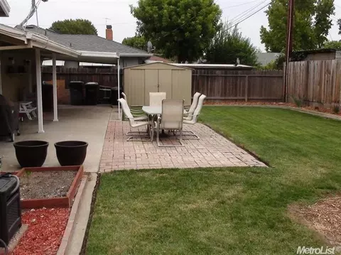 830 Ehrhardt Dr, Lodi, CA 95240 photo 17