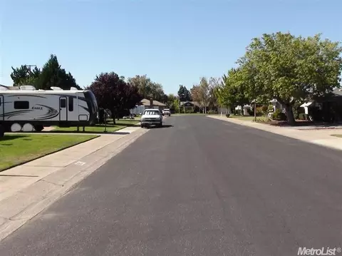 830 Ehrhardt Dr, Lodi, CA 95240 photo 23