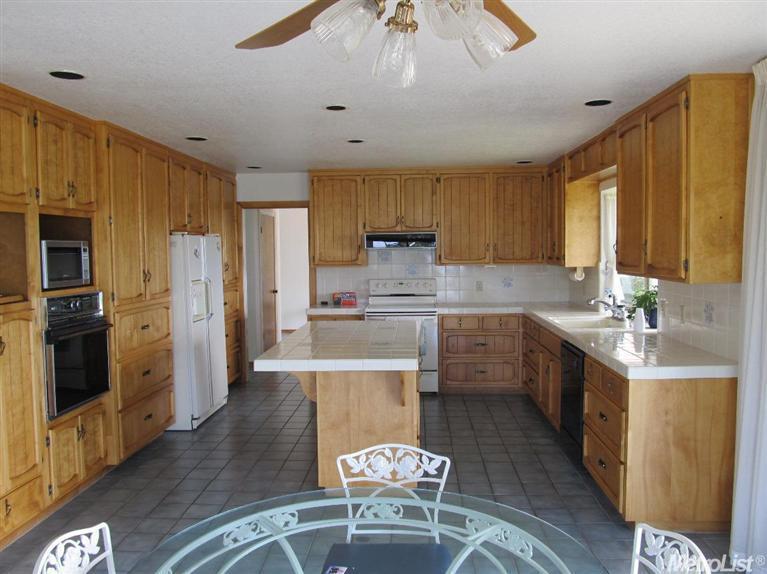 17900 View Ter, Jackson, CA 95642 photo 8