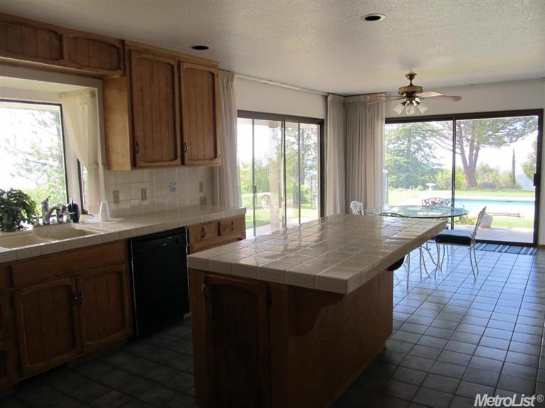 17900 View Ter, Jackson, CA 95642 photo 6