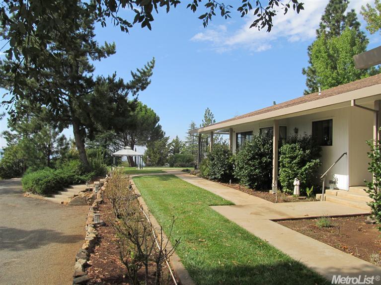 17900 View Ter, Jackson, CA 95642 photo 2