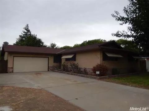 1509 E Orangeburg Ave, Modesto, CA 95355 photo 1