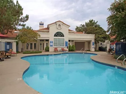 111 Beachcomber Dr, Rocklin, CA 95677 photo 8