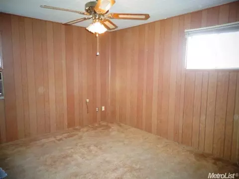 5344 E Hogan Ln, Lodi, CA 95240 photo 12