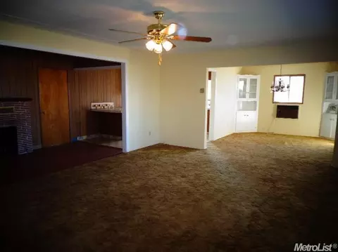 5344 E Hogan Ln, Lodi, CA 95240 photo 8