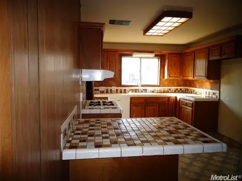 5344 E Hogan Ln, Lodi, CA 95240 photo 5
