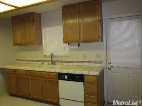 1360 Bessie Ave, Tracy, CA 95376 photo 21