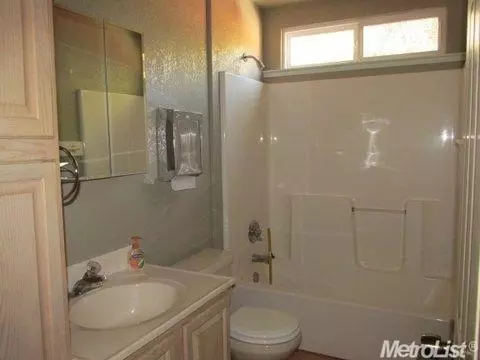 1360 Bessie Ave, Tracy, CA 95376 photo 10