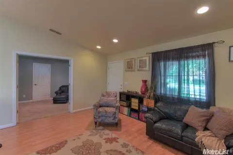 4475 Excelsior Rd, Mather, CA 95655 photo 6