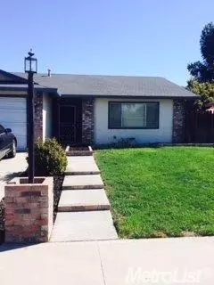 284 Blossom Dr, Ripon, CA 95366 photo 2