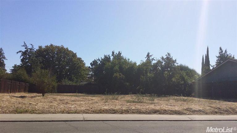 2420 Naas Ct, Modesto, CA 95358 photo 1