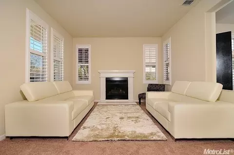 3771 Gresham Ln, Sacramento, CA 95835 photo 5