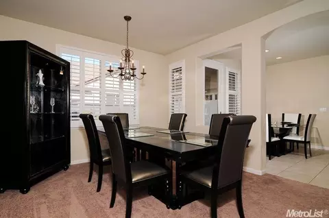 3771 Gresham Ln, Sacramento, CA 95835 photo 7