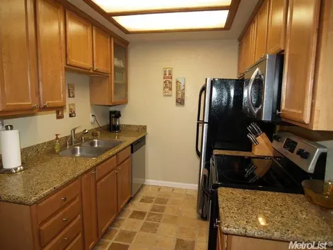 4068 Elmo Loop, Modesto, CA 95356 photo 7