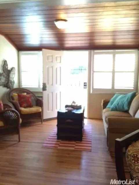 1438 Gary Ln, Modesto, CA 95355 photo 8