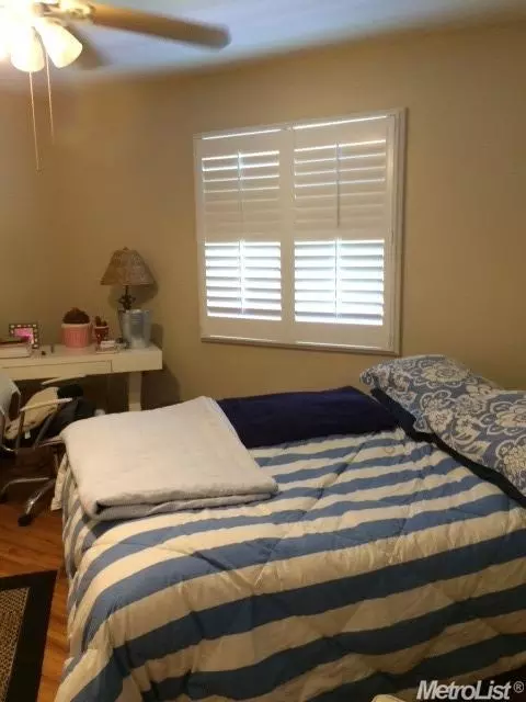 1438 Gary Ln, Modesto, CA 95355 photo 13