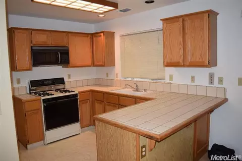 2817 Stone Ter, Modesto, CA 95355 photo 8