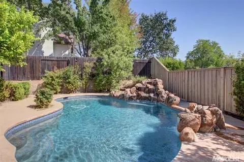 445 Higgins St, Folsom, CA 95630 photo 6