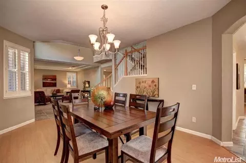 445 Higgins St, Folsom, CA 95630 photo 3