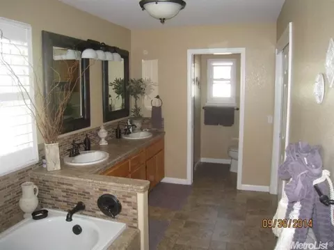 2615 Nicklaus Dr, Turlock, CA 95382 photo 20
