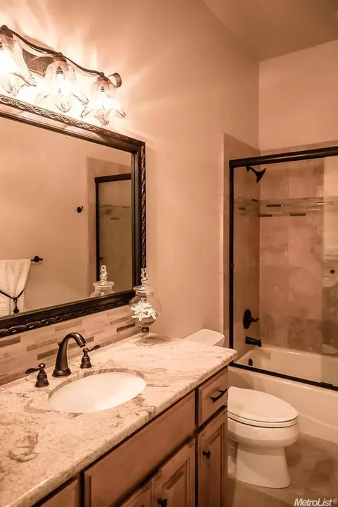 2511 Glenbrook Dr, Lodi, CA 95242 photo 19