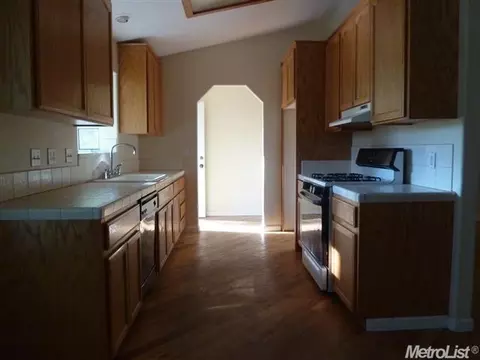2950 Patio Ct, Placerville, CA 95667 photo 4