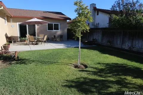 2808 Hummingbird Dr, Ceres, CA 95307 photo 12