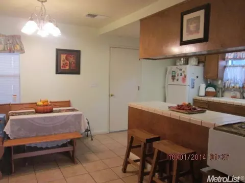 1844 Ashley Ct, Merced, CA 95341 photo 6