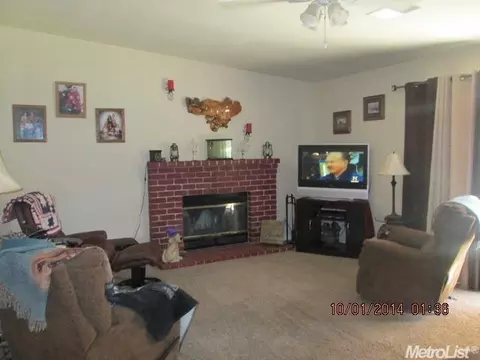 1844 Ashley Ct, Merced, CA 95341 photo 3