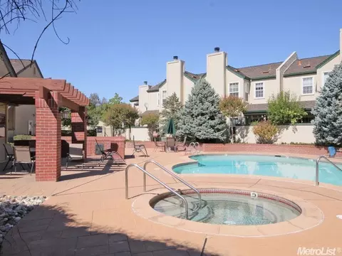 4112 Alex Ln, Carmichael, CA 95608 photo 3