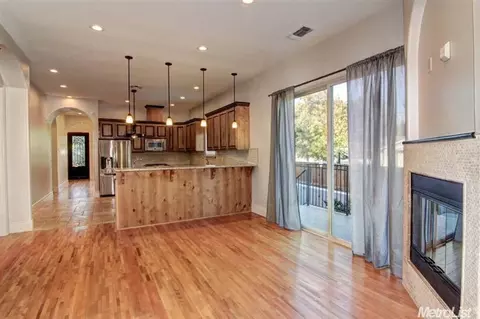 6304 Lincoln Ave, Carmichael, CA 95608 photo 5