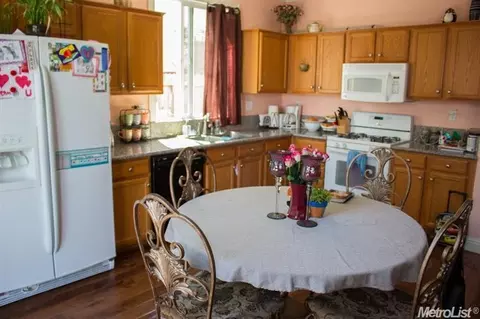 4528 Winje Dr, Antelope, CA 95843 photo 5
