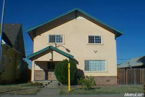 815 Lloyd St, Lodi, CA 95240 photo 1