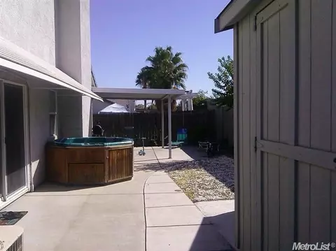 1070 Norman Dr, Manteca, CA 95336 photo 21