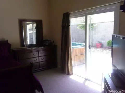 1070 Norman Dr, Manteca, CA 95336 photo 12