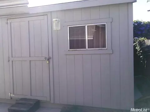 1070 Norman Dr, Manteca, CA 95336 photo 20