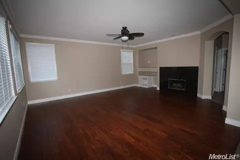 4012 Divan Ct, Modesto, CA 95356 photo 5