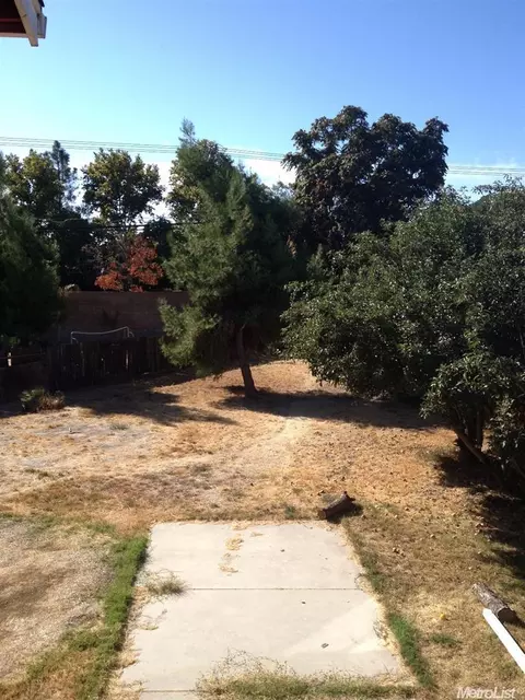 1525 Seine Dr, Modesto, CA 95351 photo 20