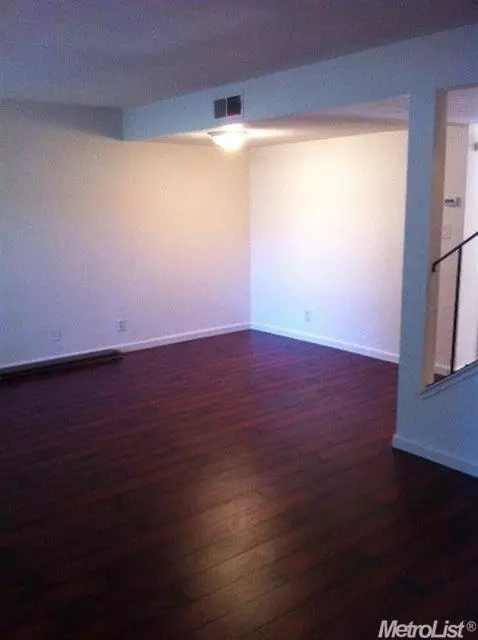 4035 Oak Villa Cir, Carmichael, CA 95608 photo 5