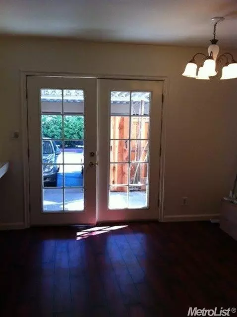 4035 Oak Villa Cir, Carmichael, CA 95608 photo 9