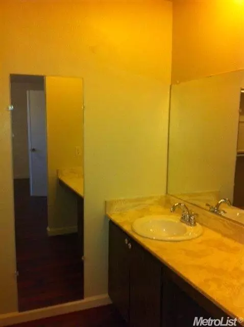4035 Oak Villa Cir, Carmichael, CA 95608 photo 16