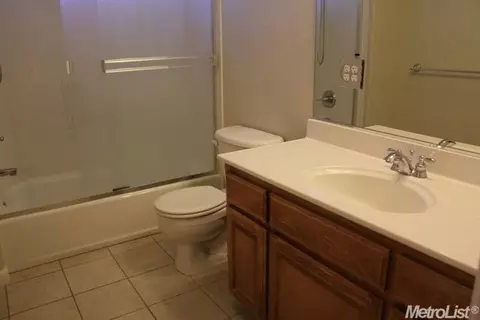 1578 Deerpark Dr, Manteca, CA 95336 photo 11