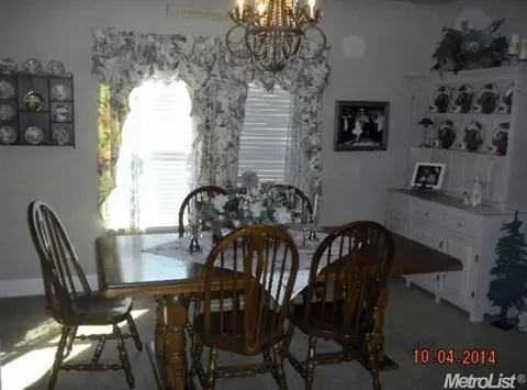 1652 Moonbeam Way, Turlock, CA 95382 photo 3