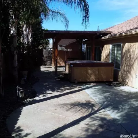 290 Sunbird Dr, Turlock, CA 95382 photo 20