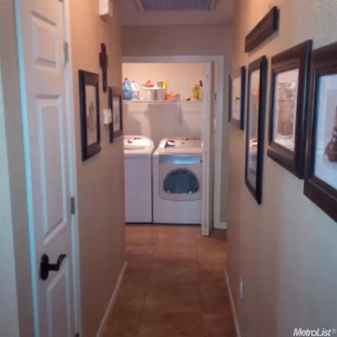 290 Sunbird Dr, Turlock, CA 95382 photo 10